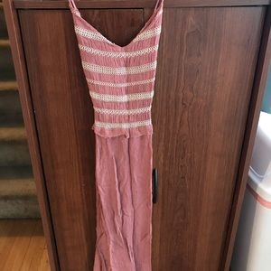 Mauve maxi dress with slit